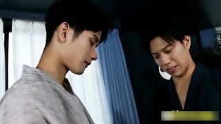 试看剧情-双帅塞着假鸡巴去逛街