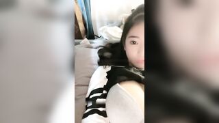 重磅出击G奶校花宿舍自慰我不是学妹我射了