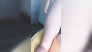 苗窕大奶骚骚淫声荡语撩骚互动近拍掰穴道具玩弄嫩逼